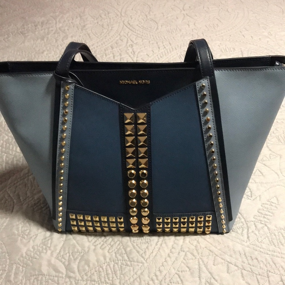 Large Michael Kors tote with matching wallet